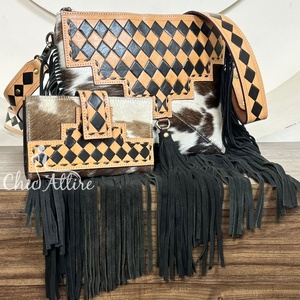 กระเป๋าหนังลายตารางหมากรุกแบบสองชิ้น - Product Image 1