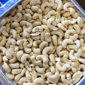 Good Quality Raw Cashew <b>Nut</b> W180 Cashew <b>Nuts</b> From Manufacture Santigo - Product Image 1