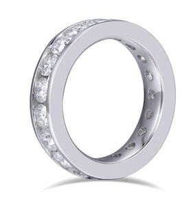 Anillo de Compromiso y Matrimonio de Diamantes de Laboratorio con Corte Brillante IGI, Selecciones Destacadas de Personalización, Oro Amarillo de 14 Quilates - Product Image 4