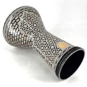 Gawharet El Fan 22cm Standard Mosaic Darbuka - Tambour égyptien Doumbek fait main en nacre - Product Image 4