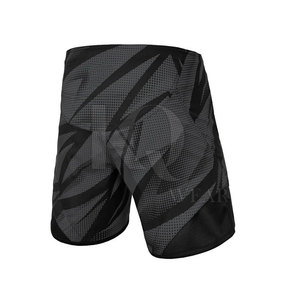 Shorts MMA Solides Haute Performance pour Hommes avec Coupe Extensible, Design Écologique Léger et Respirant pour l'Entraînement et les Compétitions - Product Image 2