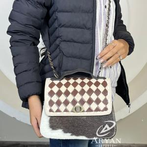 Sac à bandoulière en cuir de vache véritable élégant et durable de conception nouvelle, motif à carreaux, sac à main avec bandoulière chaîne - Product Image 1