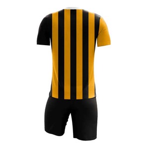 Ensembles d'uniformes de football, vêtements de sport, short et maillot de football à séchage rapide personnalisés, ensemble deux pièces, uniforme de football à sublimation personnalisé pour adulte - Product Image 2