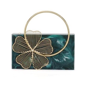 Bolso de Mano de Resina Premium para Mujer, Decoración de Flores de Diamantes, Cierre Magnético Impermeable, Bolso Elegante para Fiestas y Ocasiones Especiales - Product Image 3