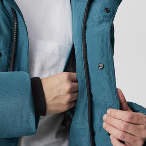 เสื้อแจ็คเก็ตพัฟเฟอร์ทันสมัยขายส่ง |   เสื้อโค้ทกันหนาวโลโก้แบบกำหนดเอง |   เสื้อคลุมแฟชั่นแบบยูนิเซ็กซ์บุหนานุ่ม - Product Image 4