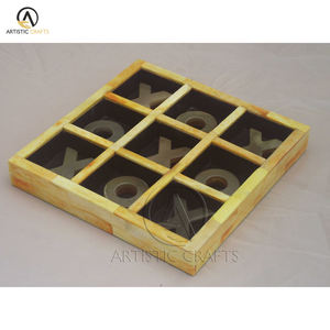 Artisanat en bois de manguier durable fabriqué à la main Tic Tac Toe Board artisanat en bois pour jouer ou afficher un signe mural ou une option de boîte en bois - Product Image 3