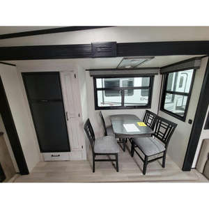 Accesorio Interior Contemporáneo para Vehículo Durango D250RED 2023 - Product Image 1