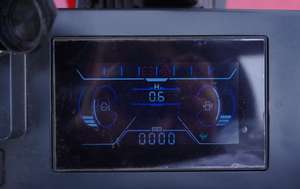 LIVRAISON GRATUITE, approuvé EPA CE, mini-excavatrice sur chenilles neuve de 2,5 tonnes, moteur puissant Kubota D1105 de 35 ch, ROPS ouvert, pouce hydraulique - Product Image 6