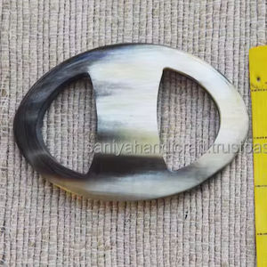 Anillo para Bufanda de Cuerno de Búfalo Pulido de Alta Calidad, Estilo Europeo, Artesanía Natural Hecha a Mano, Varios Tamaños, Regalo Perfecto para Mamá - Product Image 1