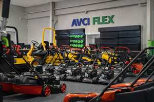 Cortacésped Robótico Autopropulsado PRO de Gasolina de 5.5HP con Navegación RTK+Vision, Cobertura de 0.4 Acrómetros Cuadrados, Control Inteligente por Aplicación, Multizona - Product Image 3