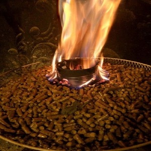 Granulés de bois bon marché à vendre Granulés de bois de haute qualité idéaux pour le chauffage du combustible à usage domestique Utilisation industrielle et commerciale Livraison rapide - Product Image 1