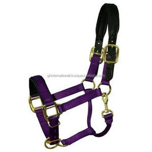 Cabestro de caballo de nailon hecho a medida, ajustable, en muchos colores, con relleno suave y corona de cuero, accesorios chapados en latón sólido - Product Image 1