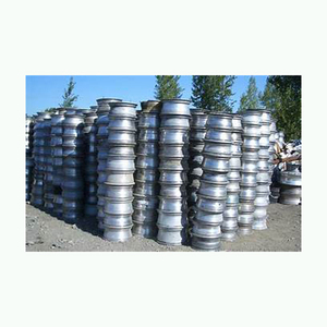 Chatarra de rueda de aluminio duradera, materia prima no ferrosa reciclada ligera de calidad superior para suministro de fundición industrial - Product Image 1