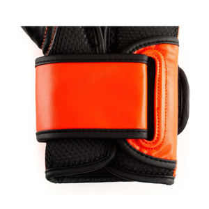 Los últimos guantes de boxeo de tendencia con diseños personalizados y logotipos disponibles a precios de mercado asequibles, perfectos para equipos deportivos - Product Image 2