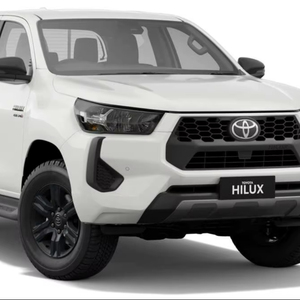 Toyota Hilux de Segunda Mano, Camioneta 4x4 Diésel, Doble Cabina, Usada en Buen Estado, DIYy Industrial OEMm con 1 Año de Garantía, Francia - Product Image 1