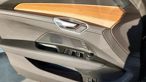 2022 Audi e-tron GT Premium Plus usado cuidadosamente - Product Image 4