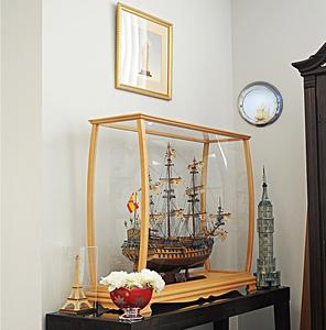 กระจกติดผนังอะลูมิเนียมพร้อมที่เก็บของ สำหรับใช้ในบ้าน สำนักงาน หรือสำหรับการจัดแสดงทางการศึกษา (53.3 ล x 53.3 ก x 8.9 ส ซม.) - Product Image 4