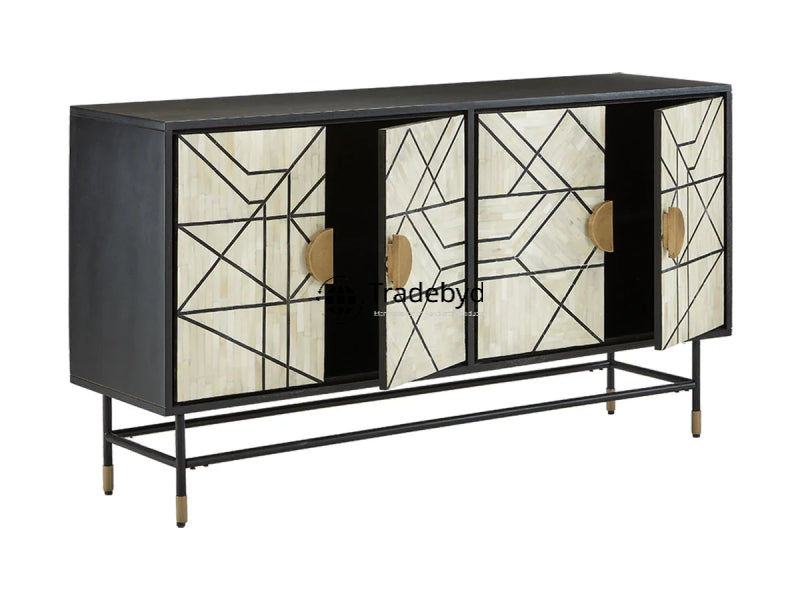 Available in different Colors