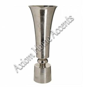 Vase en grès au design moderne et élégant par Axiom Home Accents Vase de sol avec glaçure transparente pour la maison et le jardin - Product Image 4