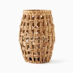 Attractive Look Pattern <b>Round</b> Shape Natural Rattan Storage <b>Baskets</b> Best Selling Home and Resorts Laundry Storage <b>Basket</b> Supplies - Product Image 3