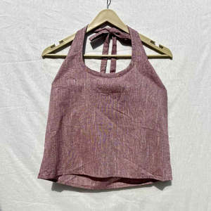 Khadi algodón Top color vino redondo y cuello Halter diseño de longitud corta tejido de punto ahueca hacia fuera y decoración de borlas - Product Image 1