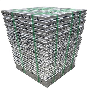 Lingot d'aluminium 99.7 pour cent de haute pureté disponible pour la fusion industrielle, le retraitement et le remoulage en vrac - Product Image 2