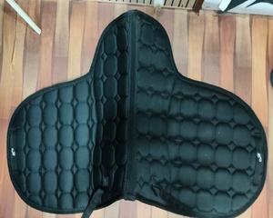 Tapis de selle western équestre en coton et laine, écologique, respirant, antidérapant, logo personnalisable, OEM disponible - Product Image 1