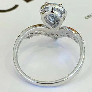 IGI Certified 2.30tcw Lab Grown Fancy Pear Diamond <b>Engagement</b> <b>Ring</b> <b>Unique</b> Design Halo VVS-VS Clarity - Product Image 3