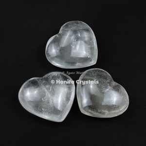 Pierre de coeur de Quartz clair en cristal naturel de haute qualité pierre de Reiki de Jade gonflée pour la méditation et le cadeau de guérison - Product Image 1