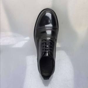 Chaussures mocassins en cuir de vache souple avec doublure respirante et structure flexible, chaussures décontractées pour hommes, chaussures de ville - Product Image 4