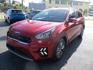 Kia Niro Plug-In Hybrid 2022 en parfait état - Product Image 6