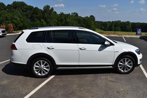 VOLKSWAGEN GOLF ALL-TRACK S 2019 IMPECABLE, LISTO PARA ENVIAR - Product Image 2