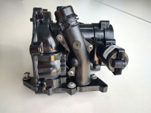 NUEVO Conjunto de Carcasa de Termostato para Bomba de Agua 06K121600E 06L121111H Compatible con VW GOLF <span class=keywords><strong>Passat</strong></span> Tiguan A3/A4/A5/A6/A7/Q3/Q5 - Product Image 5