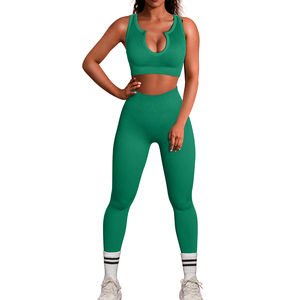 Venta al por mayor de conjuntos de ropa de Yoga para mujer sin costuras de poliéster Spandex transpirable Yoga 2 piezas conjunto de tamaño personalizado gimnasio Fitness conjuntos para adultos - Product Image 2