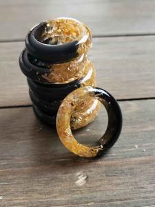 แหวนเรซิ่นอะคริลิกรูปทรงกลม แหวนทำมือ แหวนแห่งความรัก เครื่องประดับสำหรับงานปาร์ตี้ผู้หญิง ขายส่งราคาดีที่สุด - Product Image 5