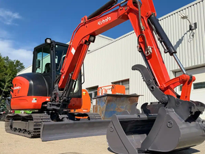 Mini-excavatrice Kubota KX040-4 haute performance, de 1 à 3,5 tonnes, avec chenilles en caoutchouc, pour travaux agricoles ou de chantier, à prix avantageux - Product Image 6