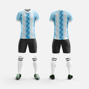 Uniforme de fútbol de color sólido de nuevo estilo de ropa deportiva profesional de tamaño personalizado para adultos - Product Image 1