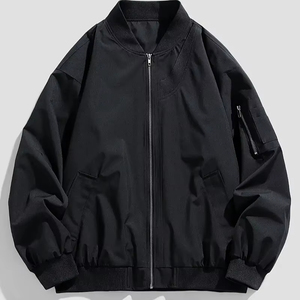 Servicio OEM invierno casual Hombres estilo de la calle personalizado moda Varsity Bomber chaqueta con borde de piel de oveja y tela de lona - Product Image 1