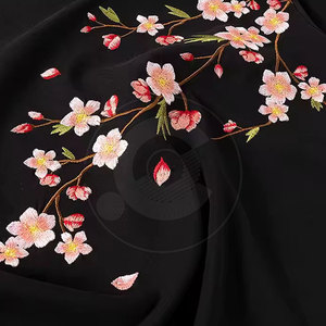 Camiseta cómoda para hombre con bordado, tela ligera, camiseta con bordado para hombre, ropa informal para el día a día, en oferta. - Product Image 6