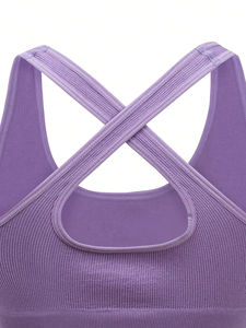 Soutien-gorge de sport pour femmes Soutien-gorge de sport croisé au dos de couleur unie avec personnalisation complète Soutien-gorge de yoga de qualité Beat Fabriqué au Pakistan - Product Image 4
