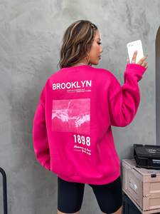 Haute qualité femmes haut court pull à capuche décontracté sweats à capuche courts pour adultes imprimé Design pour la saison d'hiver - Product Image 3