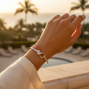 Bracelet en argent pour femme avec corail et diamants, bijou élégant, bracelet élégant en diamants - Product Image 3