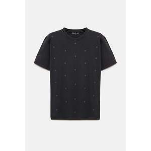 T-shirt décontracté 100% coton avec détail de bague en métal perforé - Product Image 6