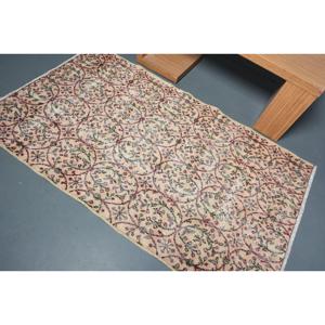 พรมวินเทจสไตล์ตุรกี ขนาด 3.8x6.4 ฟุต สีแดงลายตาราง ทำจากขนสัตว์ - Product Image 4