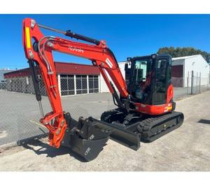 Pour excavatrice sur chenilles U55-4 (5,5T) ZERO SWING, moteur et boîte de vitesses Perkins haute efficacité avec pompe et moteur - Product Image 2