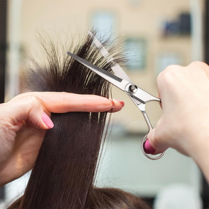 Ciseaux de coupe de cheveux professionnels en acier inoxydable réutilisables faits à la main pour une utilisation en salon avec logo personnalisé imprimé meilleurs outils de barbier - Product Image 5