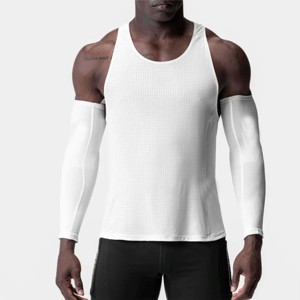 Débardeur de performance léger pour homme-parfait pour la course, la gym et les entraînements de haute intensité - Product Image 5