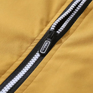 2025 New Design Sporty <b>Slim</b> <b>Fit</b> Breathable Sustainable Cotton Stand Collar Front Logo Varsity Winter <b>Jacket</b> for <b>Men</b> Women - Product Image 3