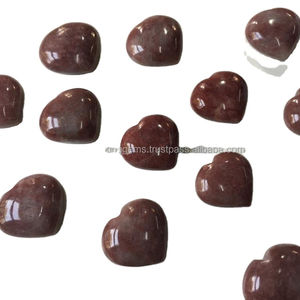 คริสตัลเลพิโดไลต์สีชมพูธรรมชาติ รูปหัวใจ ขัดเงา แกะสลัก - Product Image 6