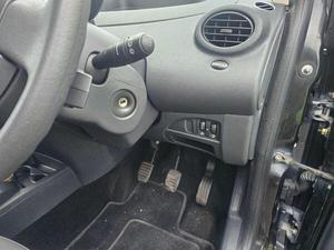 RENAULT TWING 1.2 EXTREME EURO 2009 USADO, Volante a la Izquierda/Derecha - Product Image 4